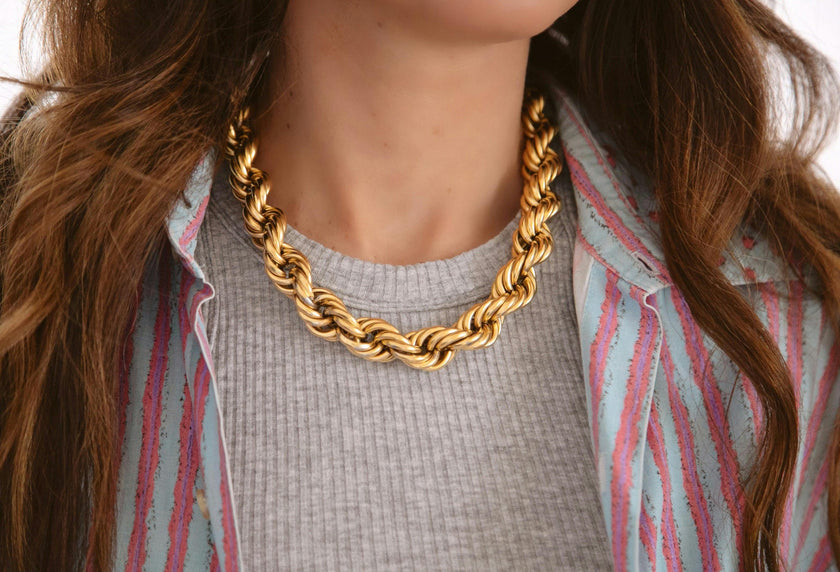 Mini Showstopper Necklace
