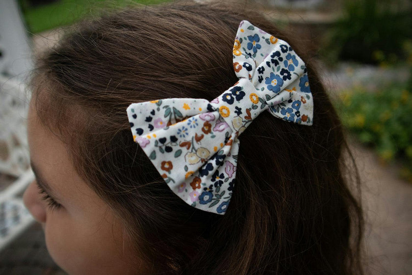 Small Hair Bow Set