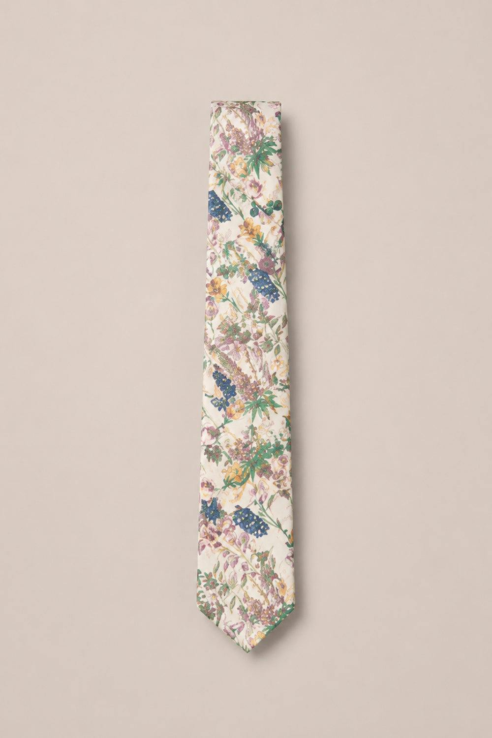 Ties in Autumn Bouquet