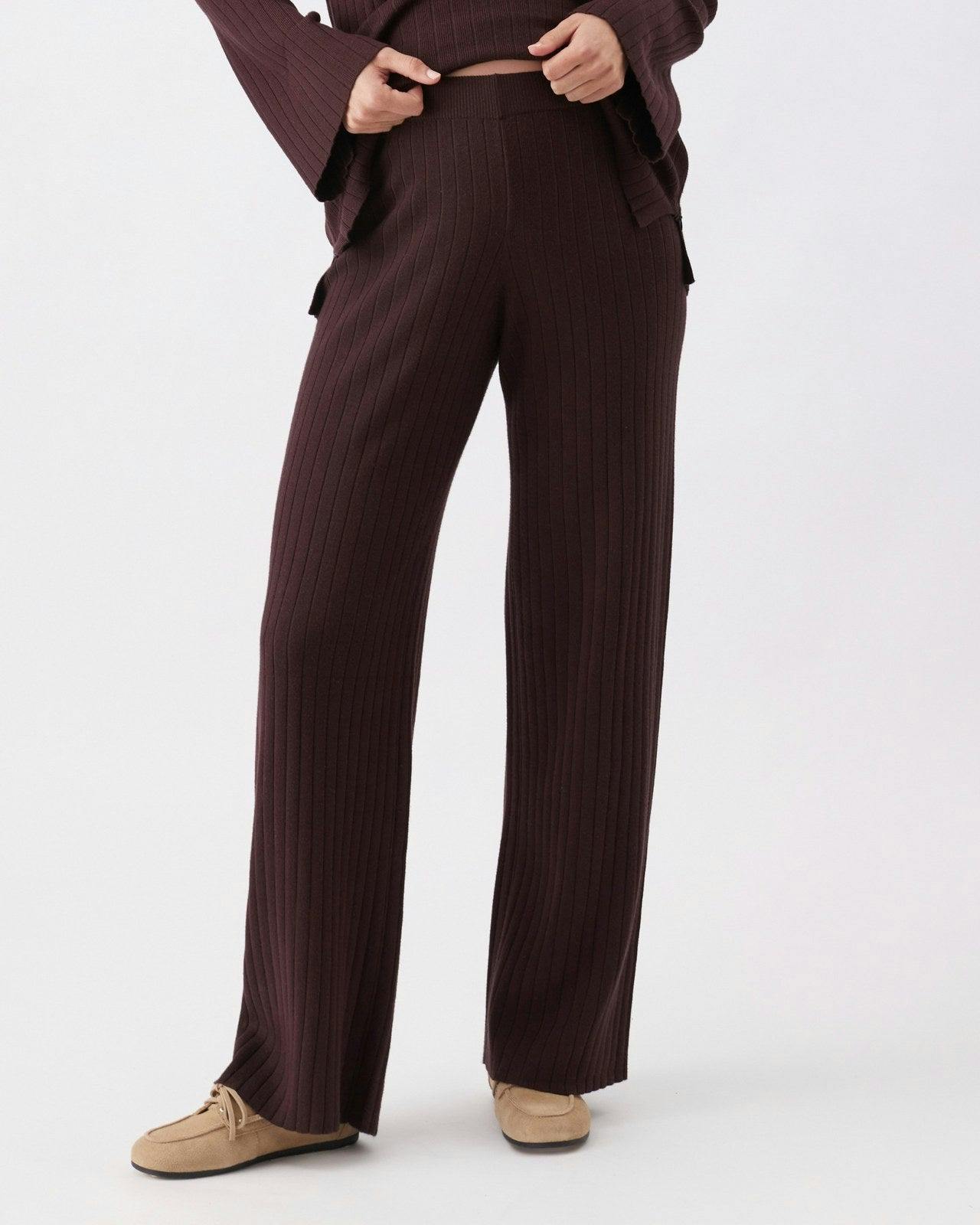Dallas Rib Knit Pant  Cocoa