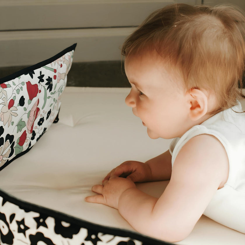 ETTA LOVES x LIBERTY – Reversible Sensory Strip - birth to 12 months
