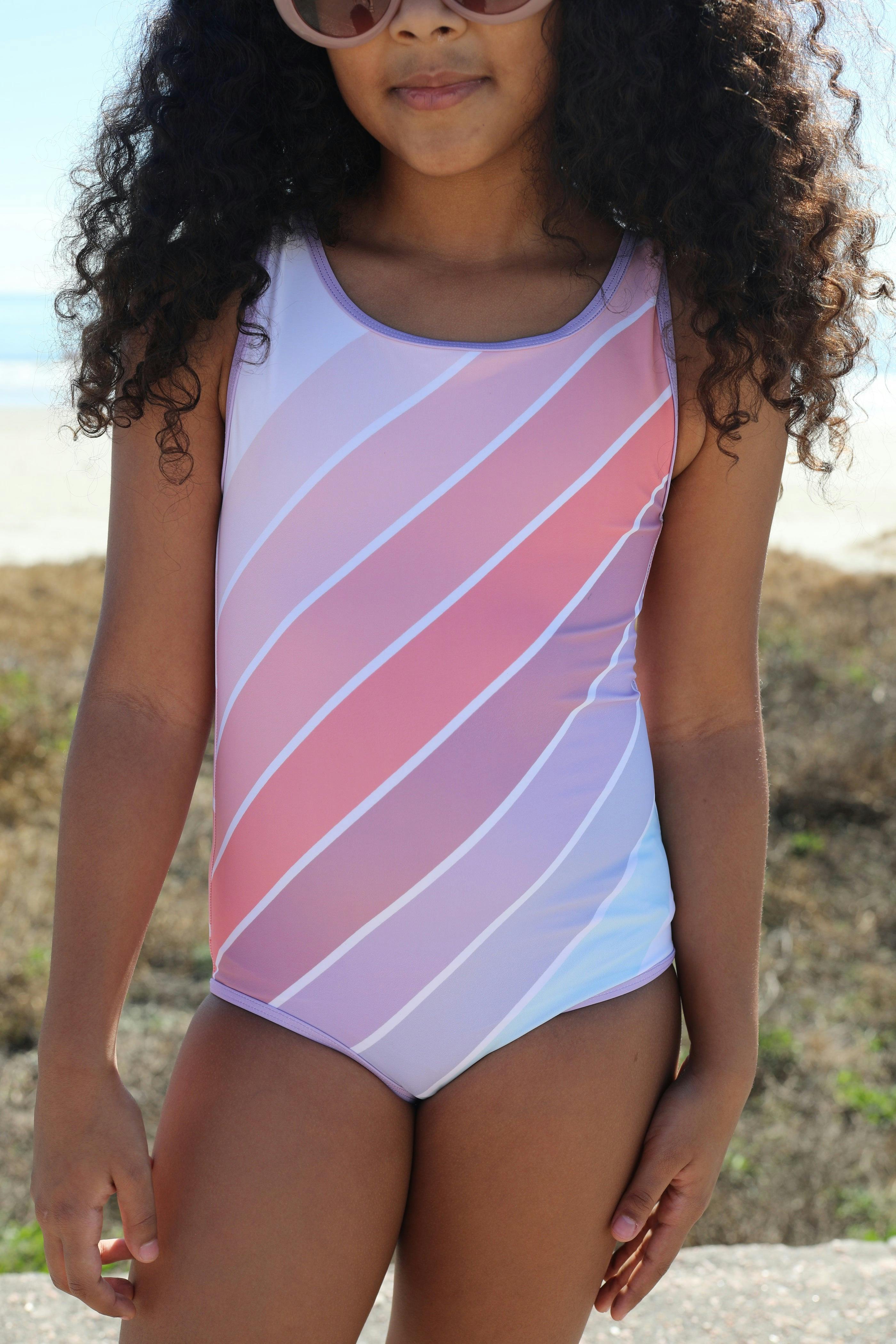 Coral Sea Rainbow One Piece Tank