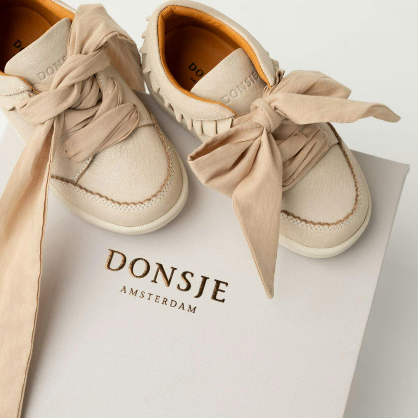 Lexley Sneakers | Cream Leather