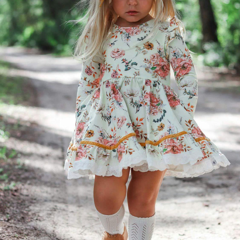 LLB Crochet Knee High Socks (2 pairs in each order)