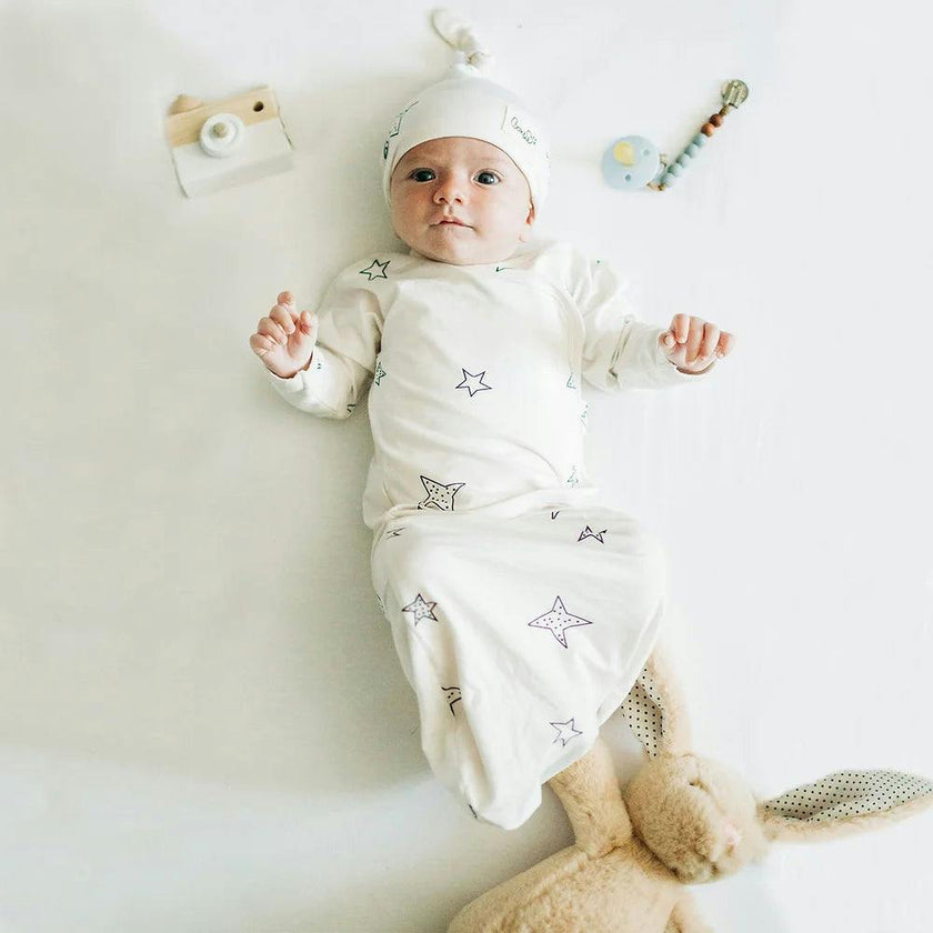 Bonsie Baby Onsie Bag and Hat