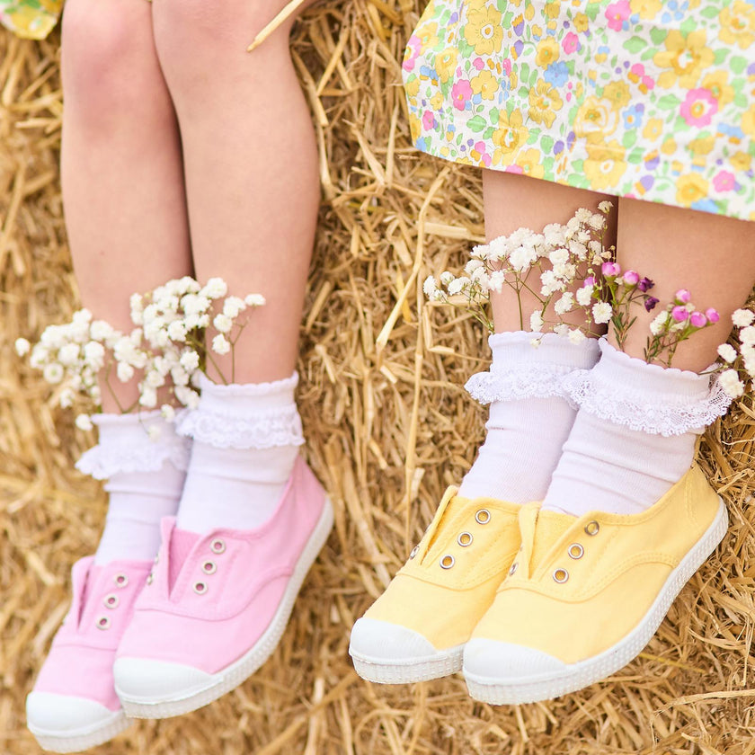 Hampton Canvas Plum Plimsolls in Lemon