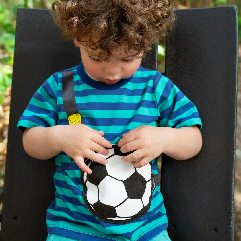 Magnetic Peek-A-Pocket T-Shirt & Shorts Set
