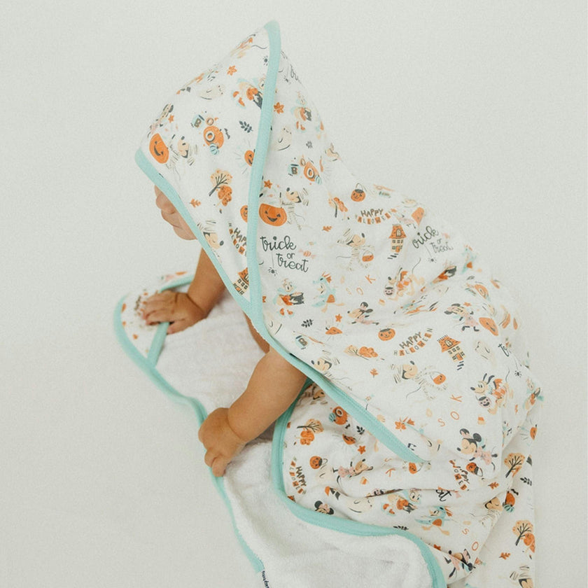 Premium Baby Knit Hooded Towel - Mickey Mouse's Boo Bash