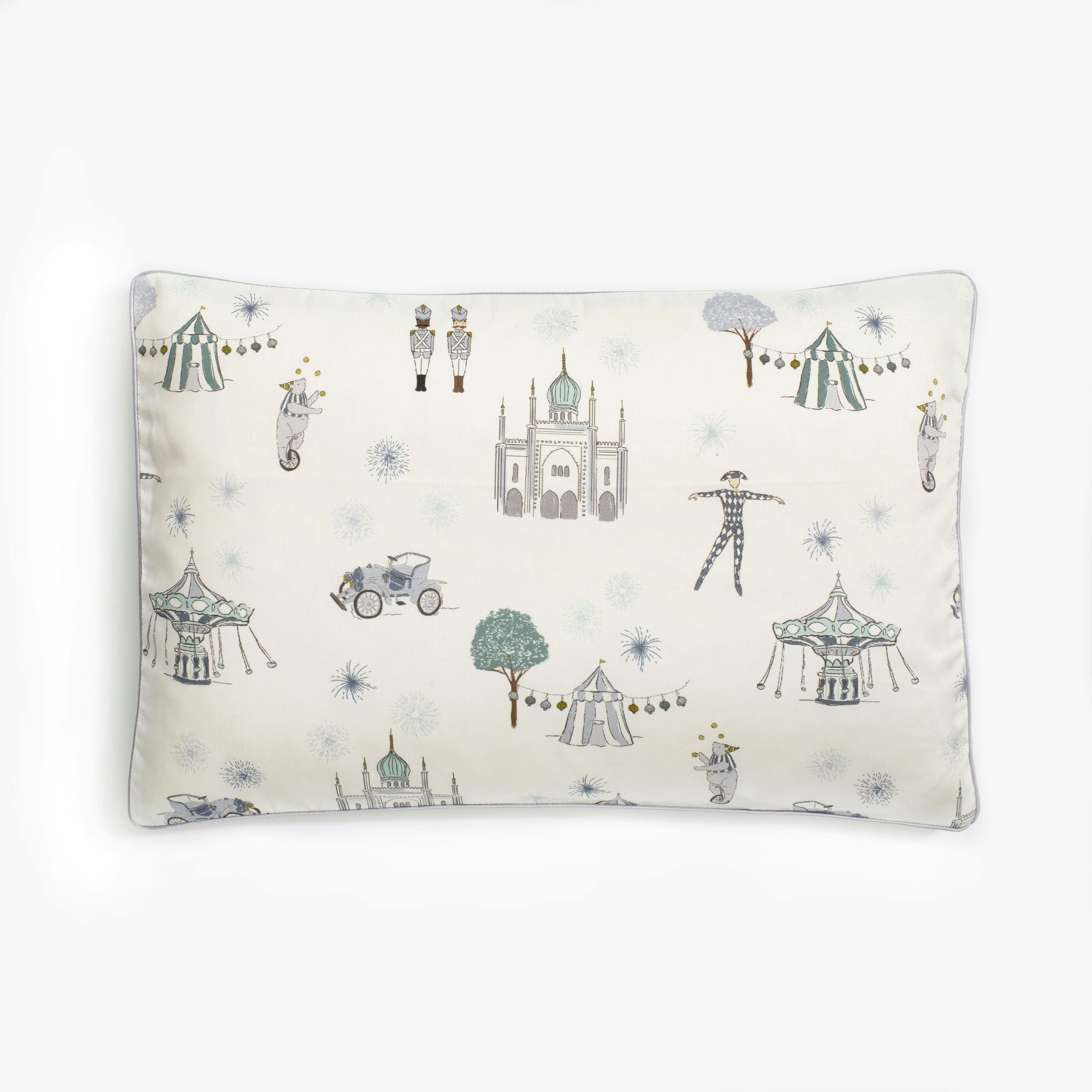 Adventures in Wonderland Toddler Pillow Set, Prints