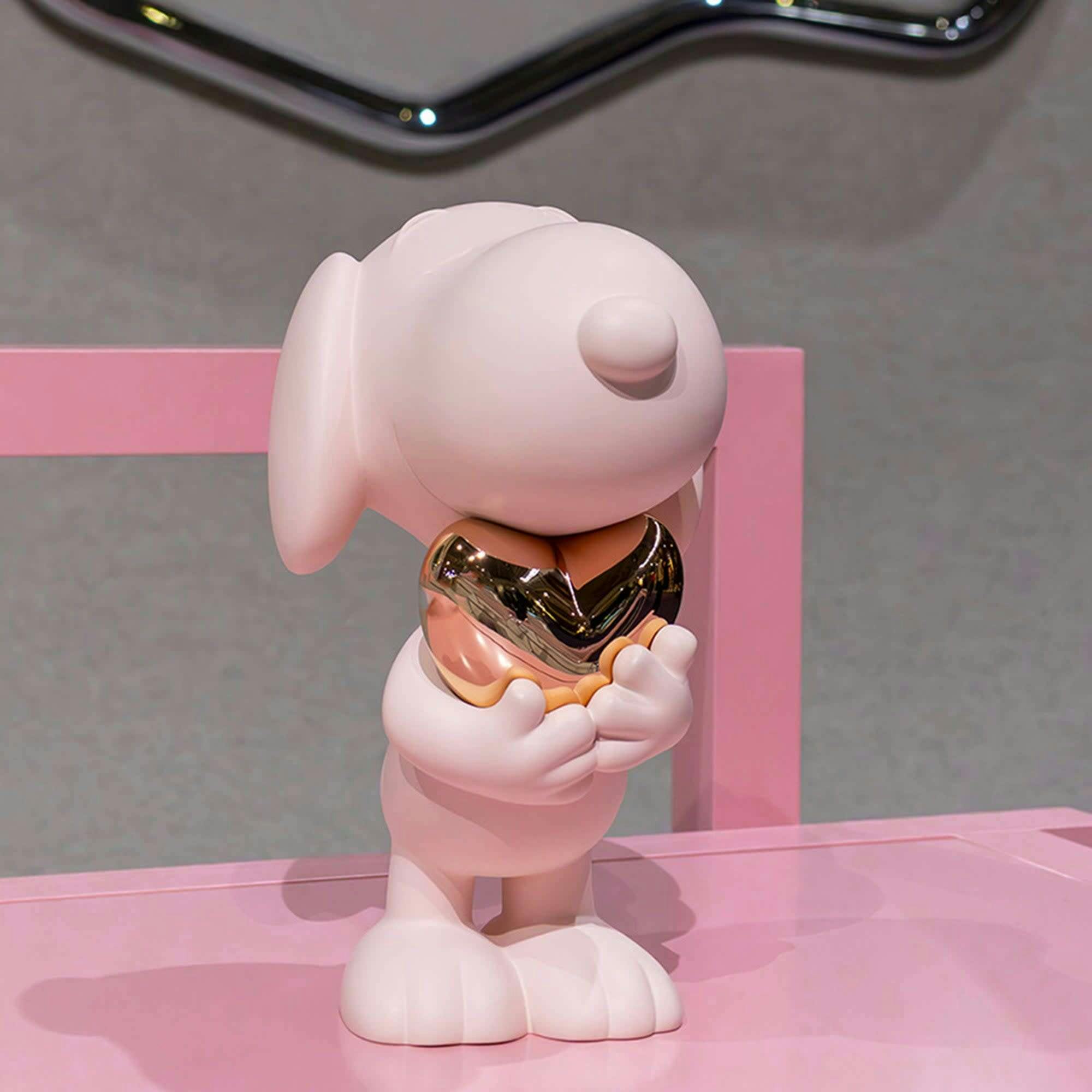 Snoopy HEART Pink & Gold Heart 11in