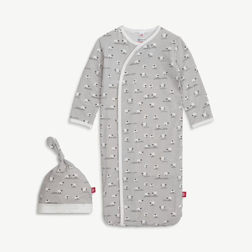 Magnetic Gown & Hat Set