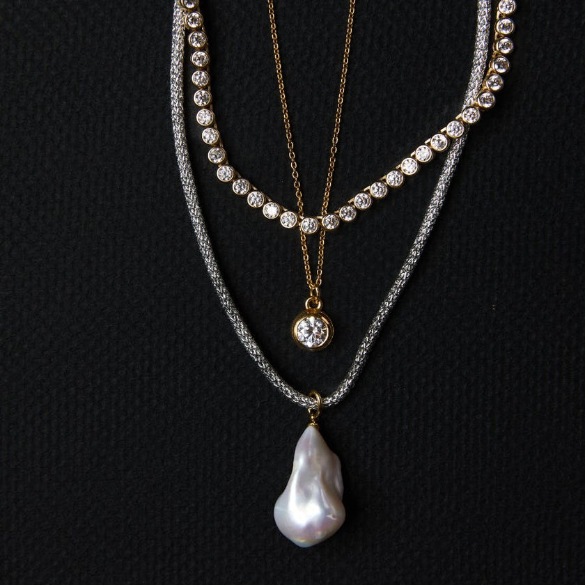 Dainty Bezel Necklace