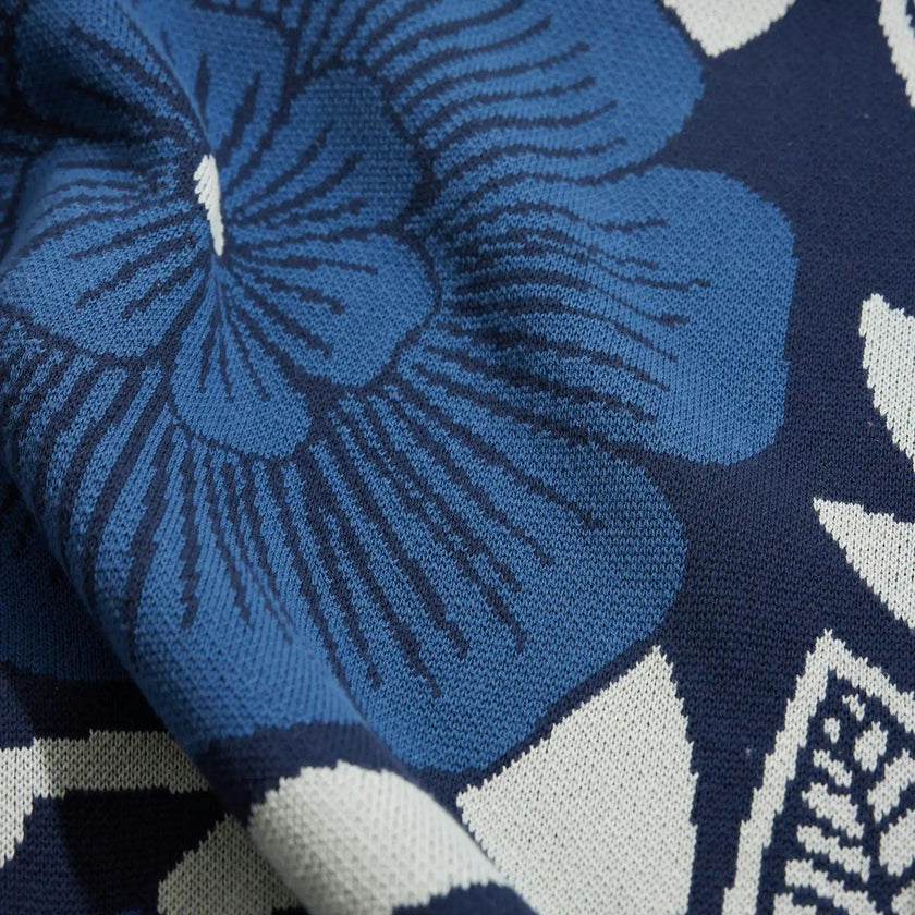 New Bloom Knit Midi Blanket