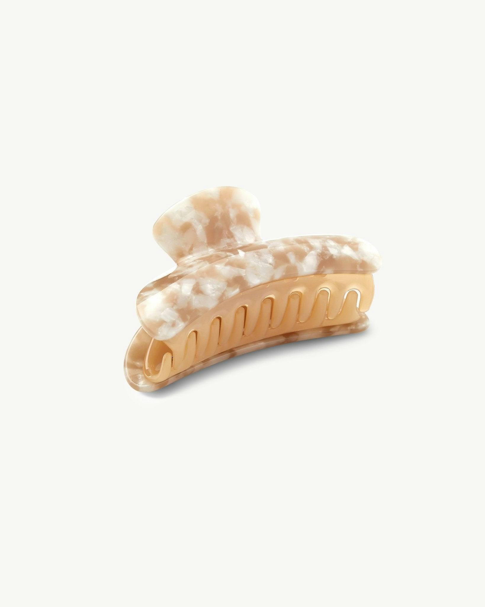 Grande Heirloom Claw in Taupe Shell