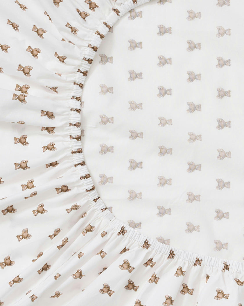 Luxe Premium Percale Crib Sheet in Teddy Tales