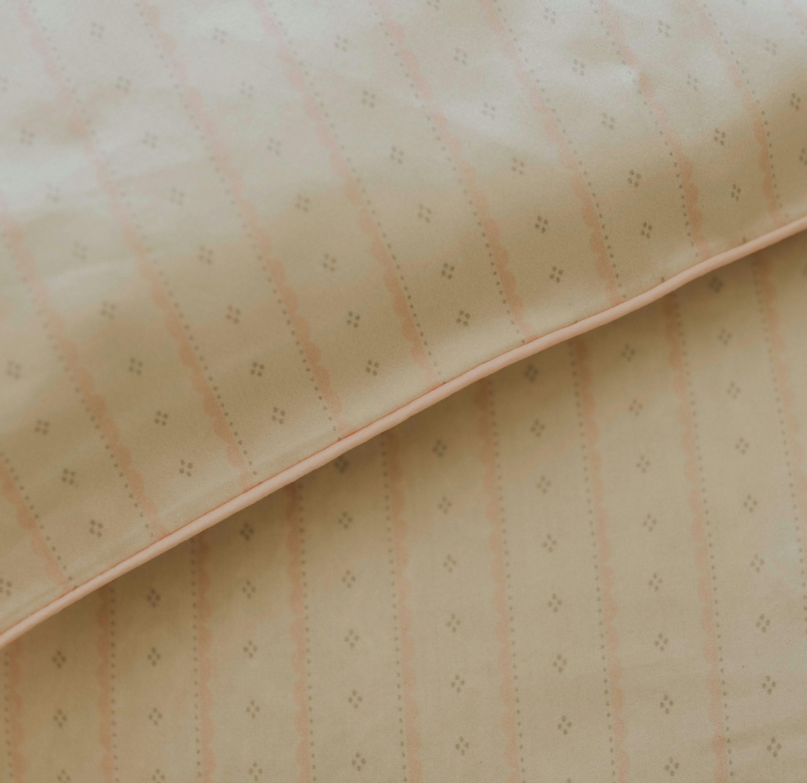 Petal Scallops Baby Duvet Set