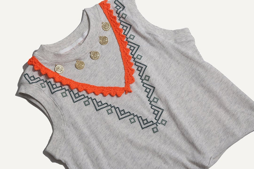 TOULA EMBELLISHED TEE
