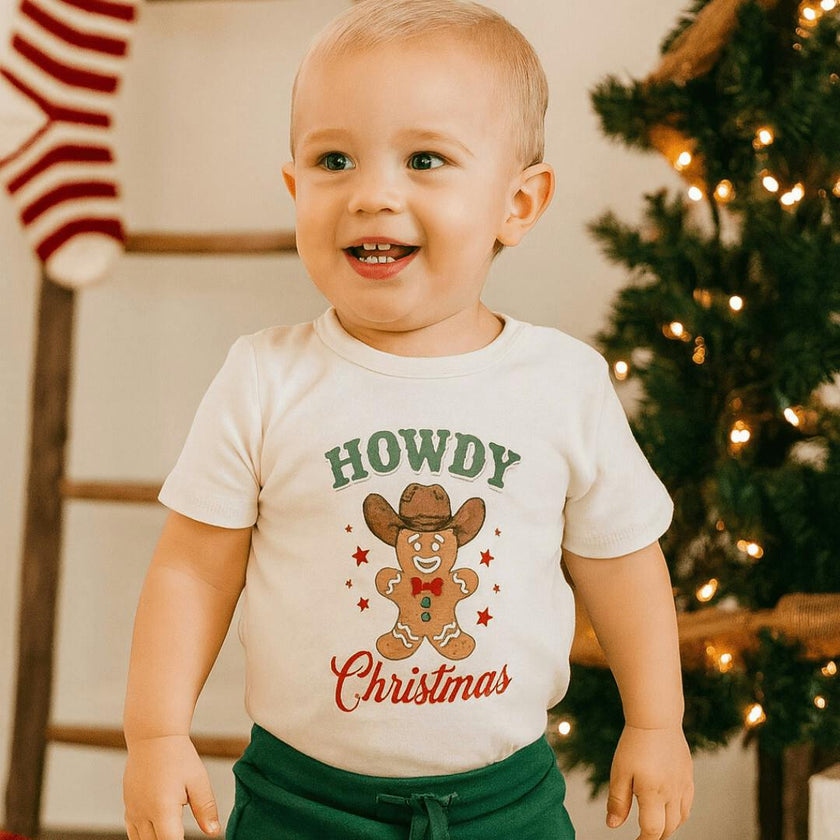 graphic tee | howdy gingerbread christmas