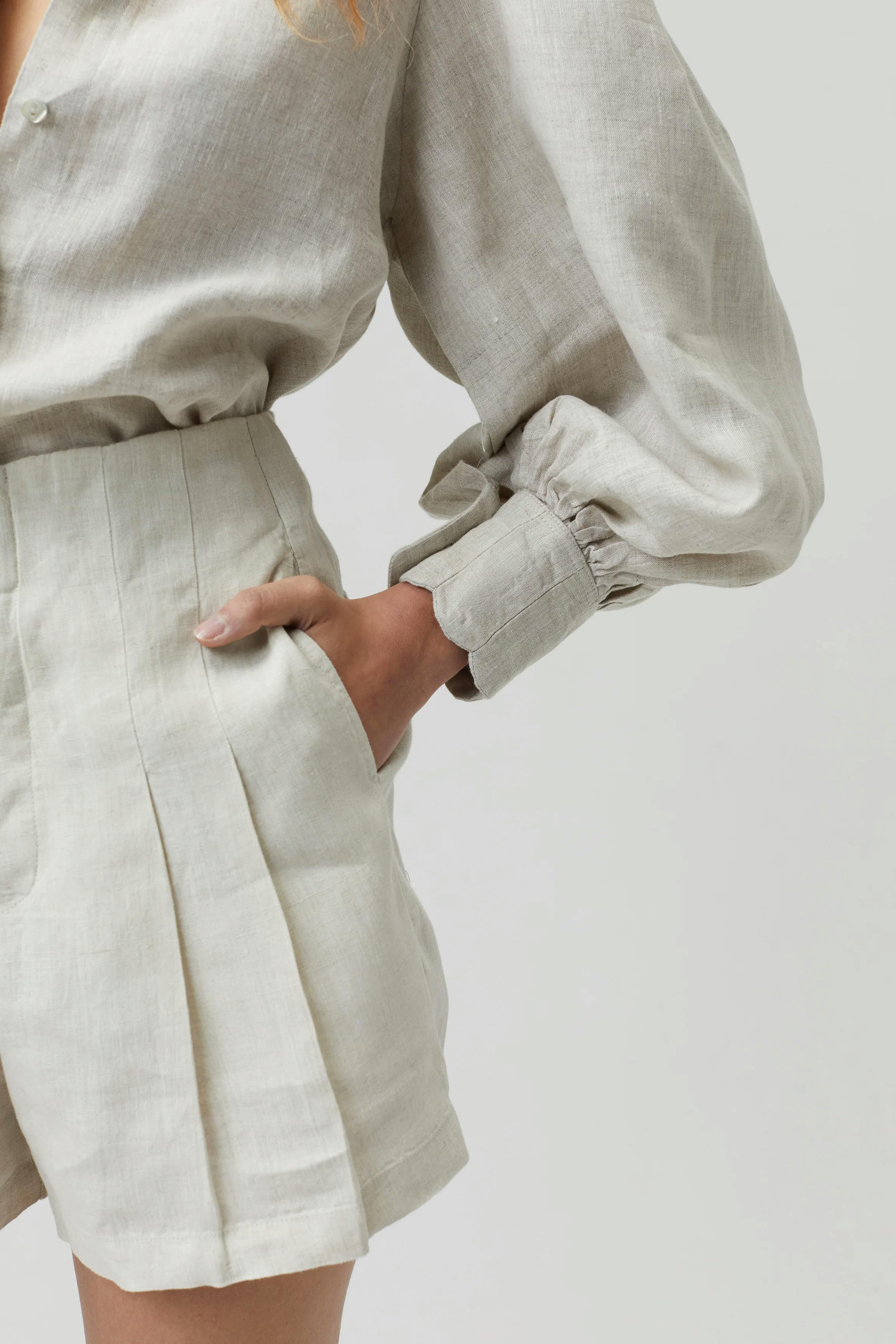 Frida Linen Shorts - Natural