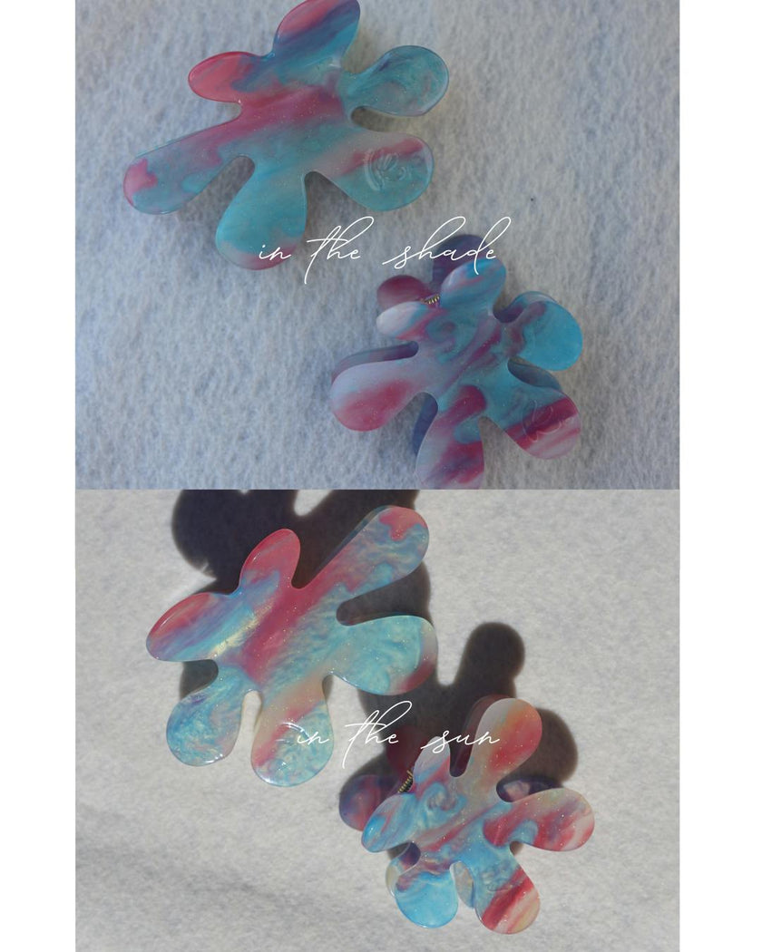 COLOR CHANGING CLAWS