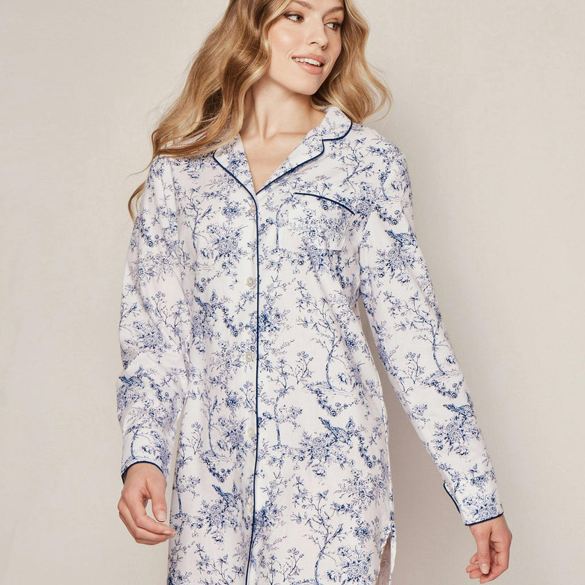 Women's Twill Nightshirt in Timeless Toile