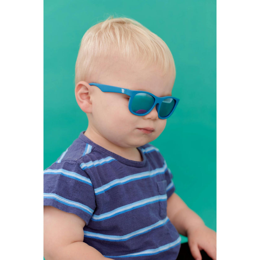 Polarized Navigator Sunglasses: Midnight Blue
