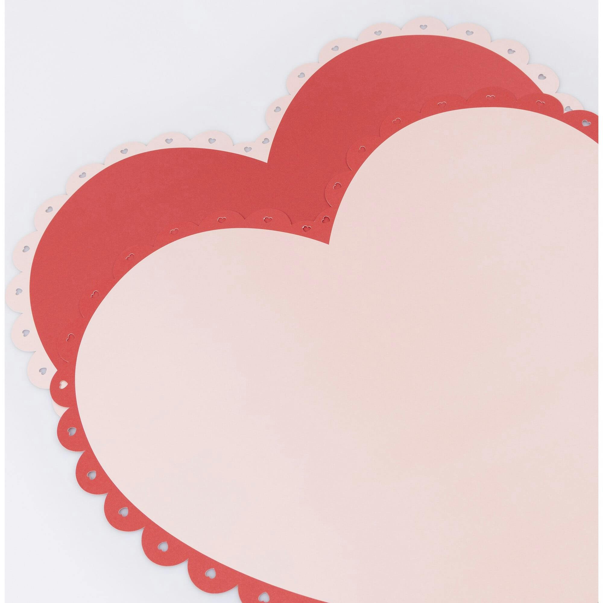 Scalloped Heart Paper Placemats