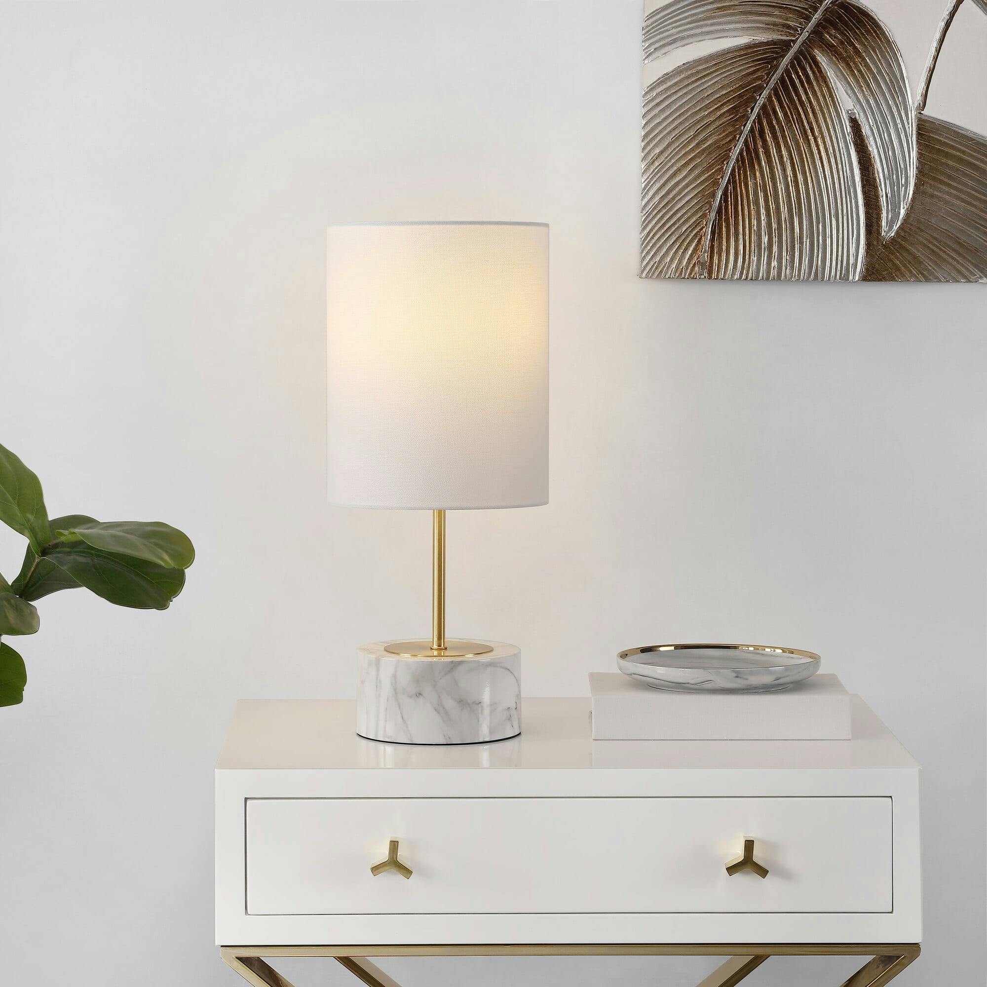 Kamilah Glass Table Lamp