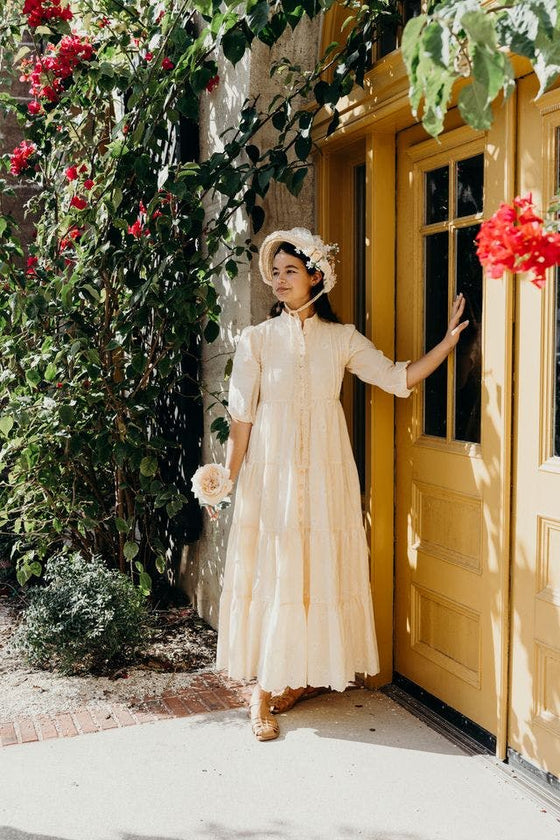 BUTTER DRESS