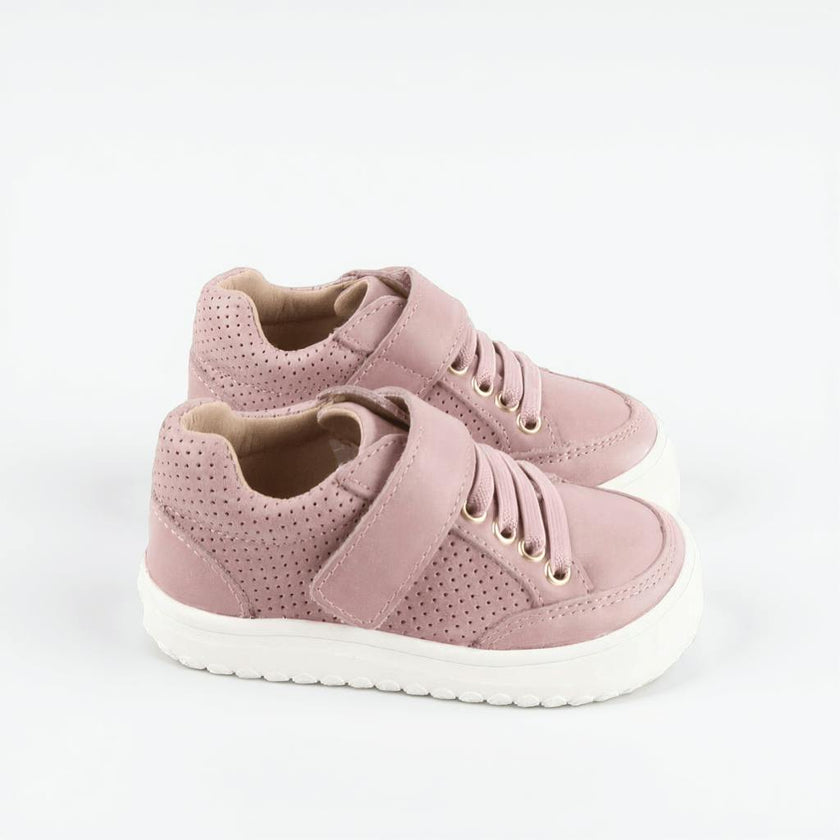 {Discontinued} Play Perfect Low Top Colorways
