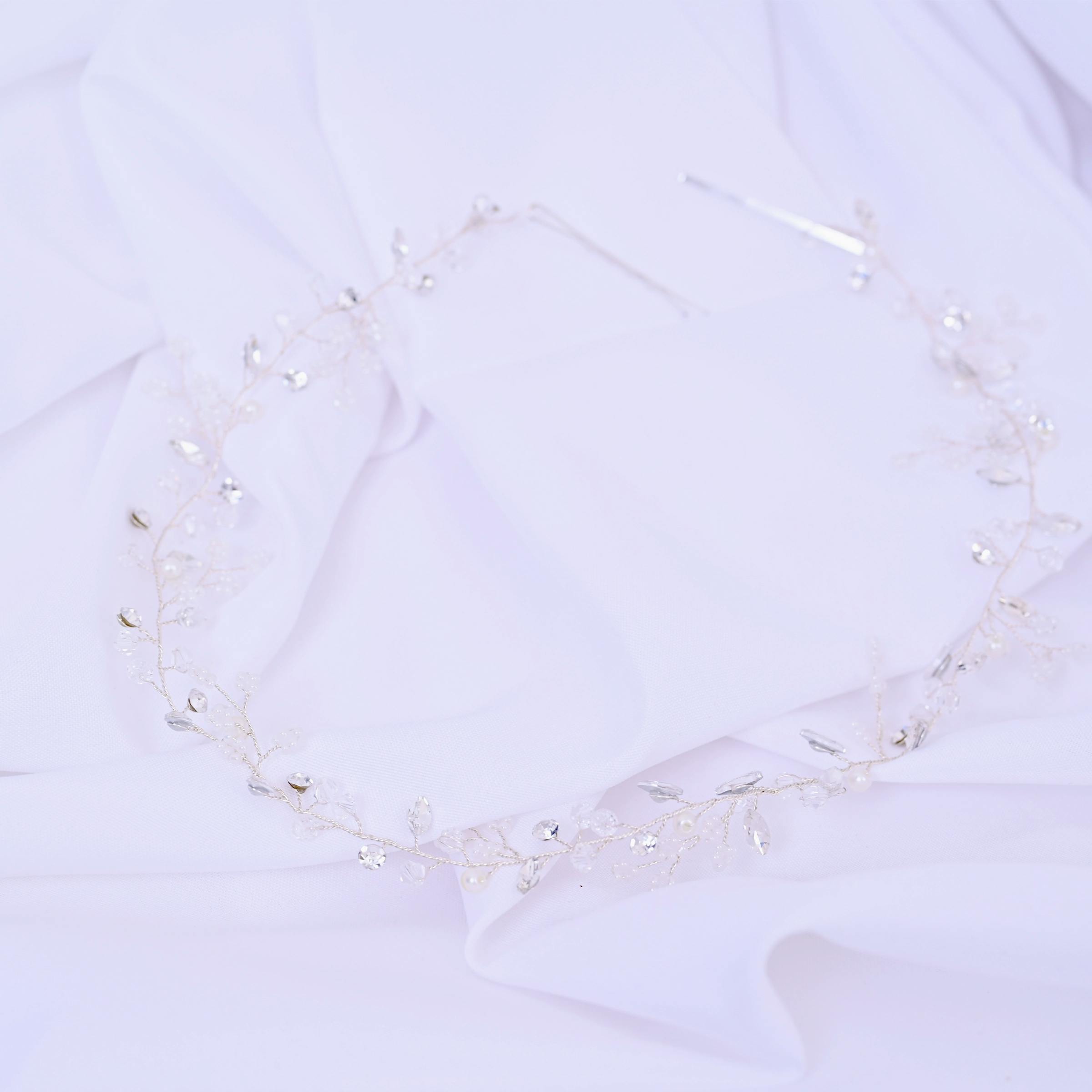 Crystal Floral Accented Hair Vine