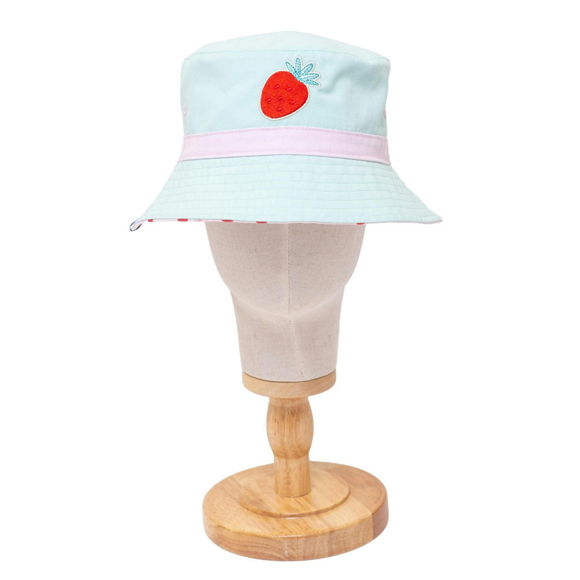 Reversible Bucket Hat – Strawberries + Daisies