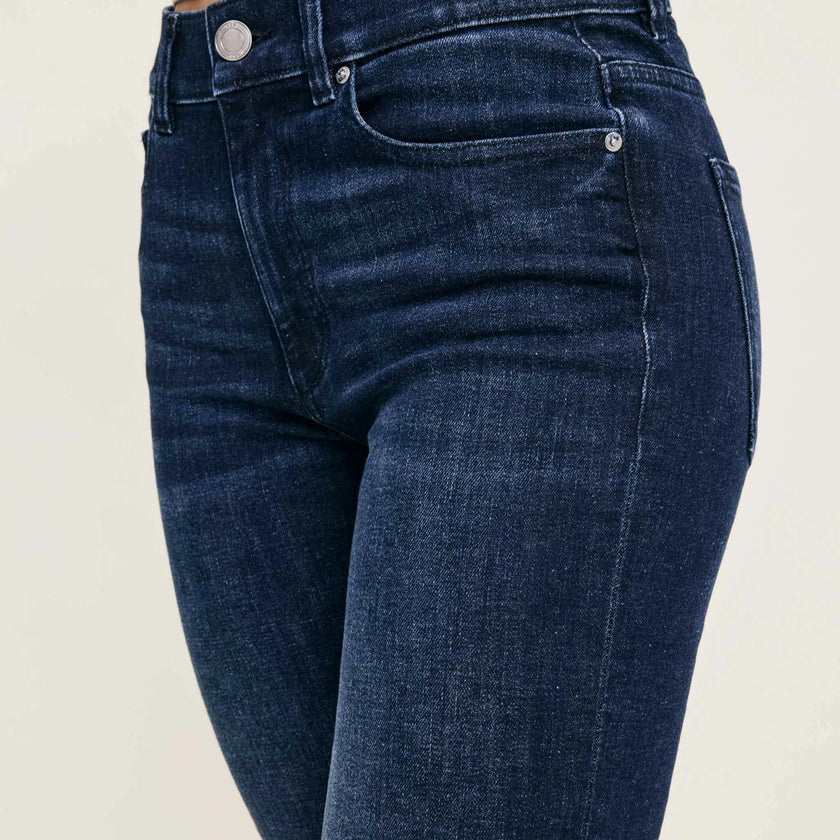 Halle Straight Petite High Rise Instasculpt™ 25.5" Jeans | Mediterranean