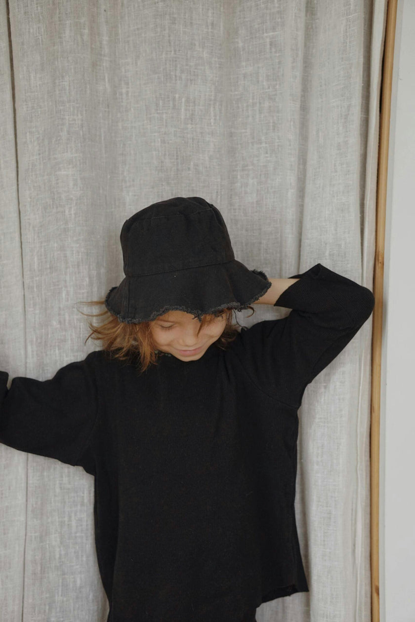 RIB SWEATSHIRT